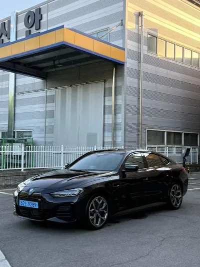 BMW i4 2024, 59500 км, за 49800000 KRW