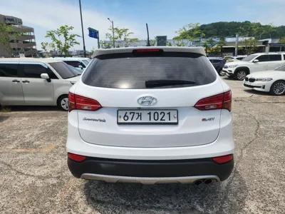 Hyundai Santafe 2014, 125682 км, за 9800000 KRW