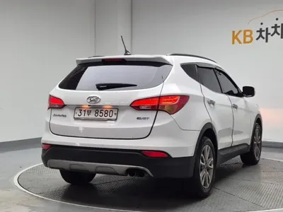 Hyundai Santafe 2013, 256192 км, за 6500000 KRW