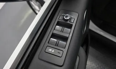 Land Rover Discovery 2020, 51899 км, за 28900000 KRW - фото 32