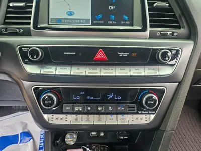 Hyundai Sonata 2018, 95229 км, за 12300000 KRW - фото 19