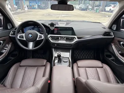 BMW 3 Series 2022, 75000 км, за 138800 CNY - фото 7