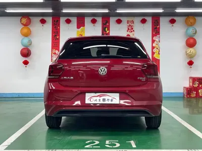 Volkswagen Polo 2020, 79000 км, за 43600 CNY - фото 6