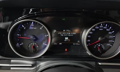 Kia Canival 2021, 42193 км, за 20500000 KRW - фото 8