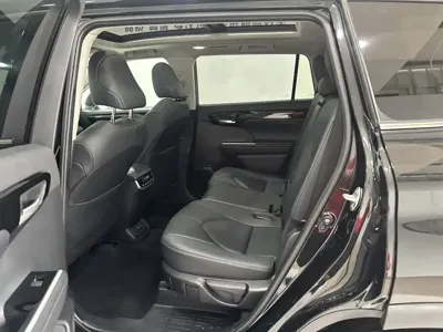 Toyota Highlander 2024, 33000 км, за 198800 CNY - фото 22