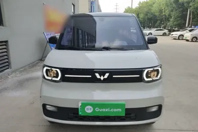 Wuling Hongguang MINIEV 2022, 27000 км, за 36386.25 CNY
