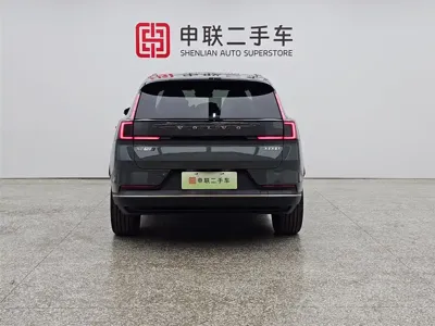 Volvo 沃尔沃XC70插电式混动 2026, 200 км, за 235000 CNY