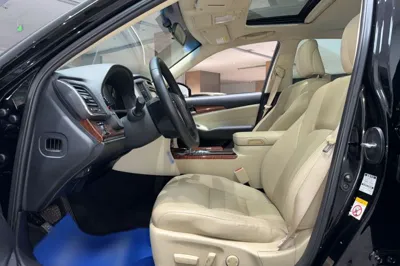 Toyota Crown 2015, 119300 км, за 115651.11 CNY - фото 30