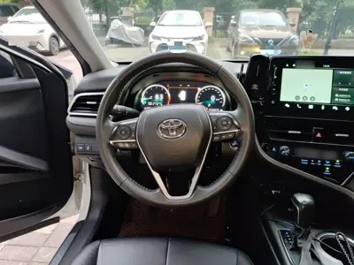 Toyota Camry 2021, 73600 км, за 98200 CNY - фото 3