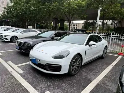 Porsche Panamera · 2023 год