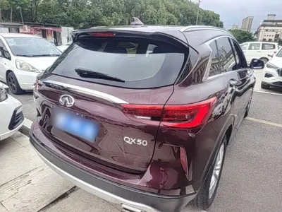 Infiniti QX50 2019, 106300 км, за 73500 CNY - фото 7