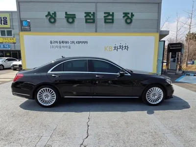 Mercedes-Benz S-Class 2019, 51073 км, за 69990000 KRW
