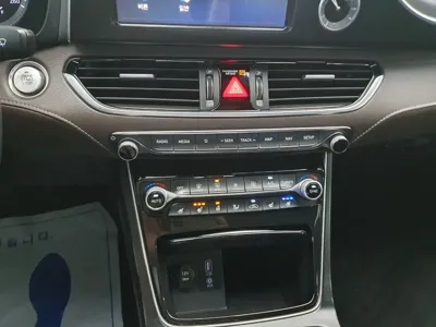 Hyundai Grandeur 2018, 74788 км, за 17800000 KRW - фото 19