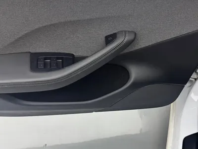 Tesla Model 3 2024, 20800 км, за 123800 CNY - фото 12