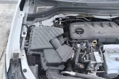 Chevrolet Monza 2019, 68600 км, за 35696.14 CNY - фото 17