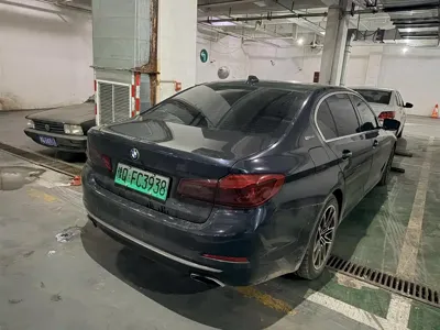 BMW 5 Series New Energy 2018, 80000 км, за 125000 CNY - фото 2