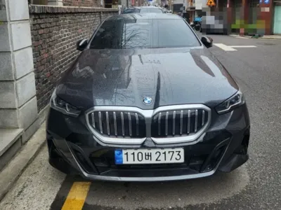 BMW 5-Series · 2024 год
