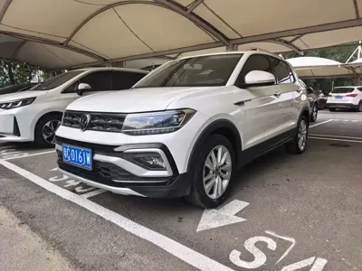 Volkswagen T-Cross · 2022 год