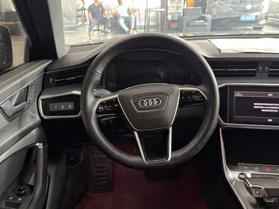 Audi A6L 2022, 91000 км, за 188000 CNY - фото 15