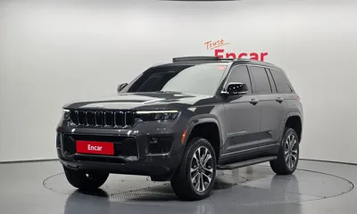 Jeep Cherokee · 2023 год