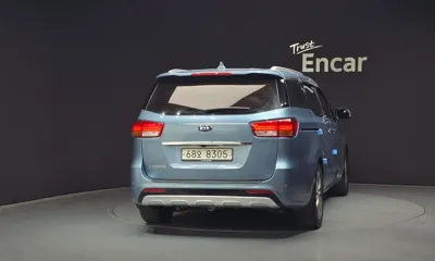 Kia Canival 2016, 177330 км, за 8700000 KRW - фото 4