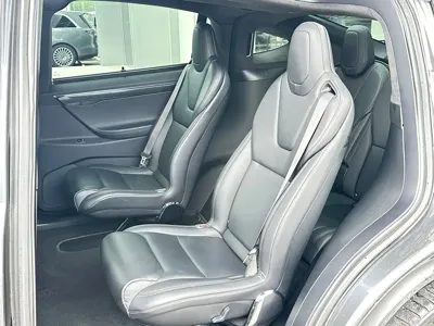 Tesla Model X 2018, 150000 км, за 149800 CNY - фото 6