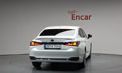 Lexus ES 2026, 490 км, за 65900000 KRW