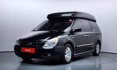 Kia Canival · 2010 год