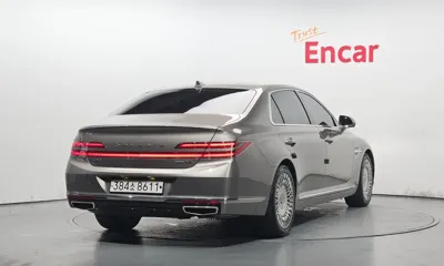 Genesis G90 2019, 67753 км, за 36500000 KRW