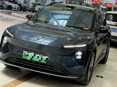 Nio ES6 · 2023 год
