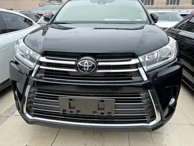 Toyota Highlander 2020, 70000 км, за 125800 CNY