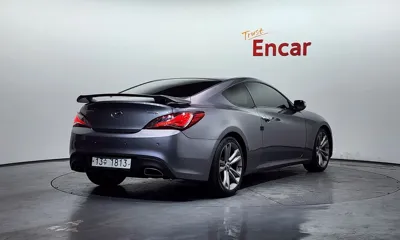 Hyundai Genesis 2010, 125142 км, за 3990000 KRW