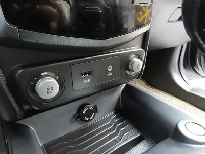 KG_Mobility_Ssangyong TIBOLI 2018, 165344 км, за 5900000 KRW - фото 17