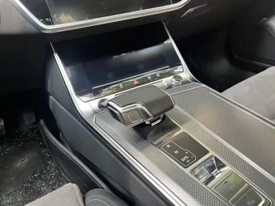 Audi A6L 2025, 50000 км, за 229800 CNY - фото 9