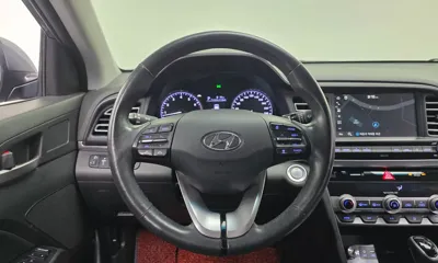 Hyundai Avante 2019, 67662 км, за 13800000 KRW - фото 14