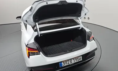 Hyundai Avante 2026, 3704 км, за 26600000 KRW - фото 30