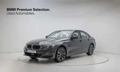 BMW 3-Series · 2025 год