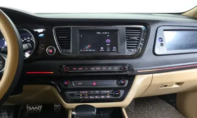 Kia Canival 2020, 54509 км, за 19900000 KRW - фото 14