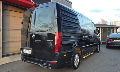 Mercedes-Benz Sprinter 2024, 25493 км, за 109000000 KRW