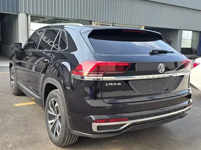 Volkswagen Teramont 2021, 38000 км, за 118000 CNY