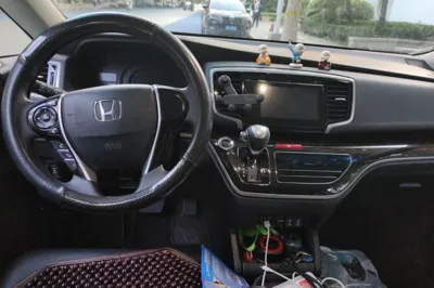 Honda Odyssey 2018, 147500 км, за 115629.62 CNY - фото 10