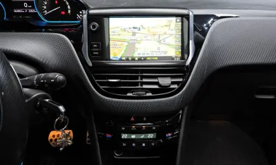 Peugeot 2008 2016, 64863 км, за 5900000 KRW - фото 16