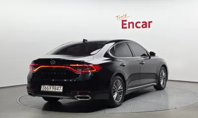 Hyundai Grandeur 2019, 94808 км, за 15000000 KRW