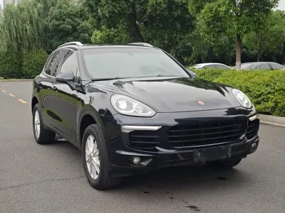 Porsche Cayenne 2015, 81000 км, за 178800 CNY