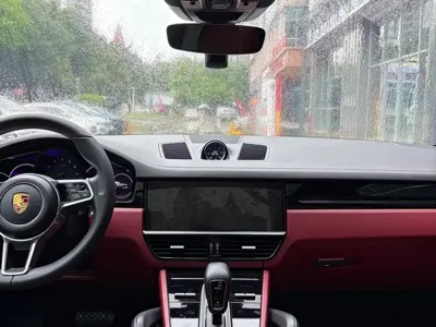 Porsche Cayenne 2022, 58000 км, за 447000 CNY - фото 12