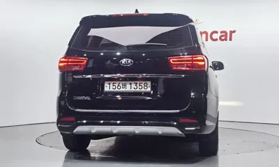 Kia Canival 2020, 119293 км, за 17000000 KRW