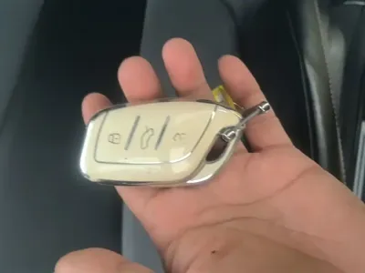 Roewe Clever 2023, 26500 км, за 28600 CNY - фото 9