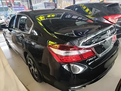Honda Accord 2017, 156900 км, за 56300 CNY - фото 5