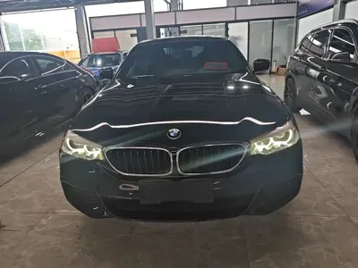 BMW 5 Series 2019, 60700 км, за 165100 CNY