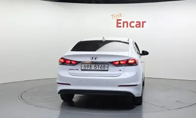 Hyundai Avante 2018, 107808 км, за 8500000 KRW